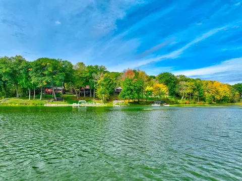 984 Sunrise Beach Dr, Amery, WI 54001