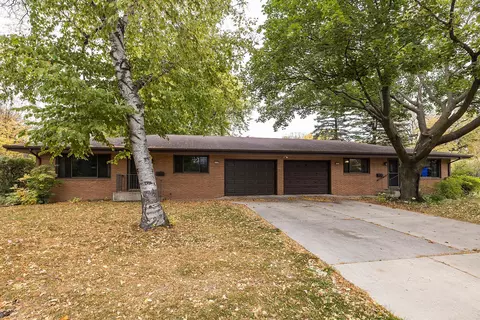 3640 Edward St NE, Saint Anthony, MN 55418