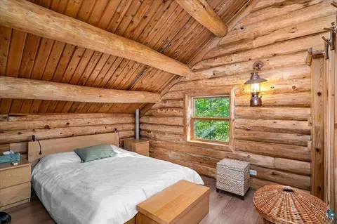 Bedroom - 2793 Wolf Track Trl, Ely, MN 55731 photo 1 of 3