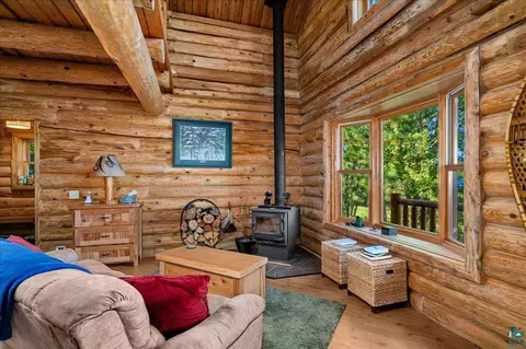 Living - 2793 Wolf Track Trl, Ely, MN 55731 photo 3 of 10