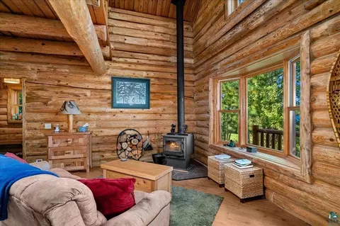 Living - 2793 Wolf Track Trl, Ely, MN 55731 photo 4 of 10