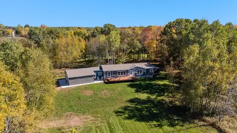 302 85th Ave, Clayton, WI 54004