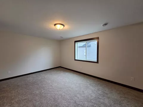 Bedroom - 1088 Cullen St, Saint Peter, MN 56082 photo 3 of 3
