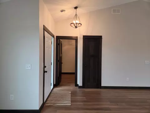 Entry Way - 1088 Cullen St, Saint Peter, MN 56082 photo 1 of 2