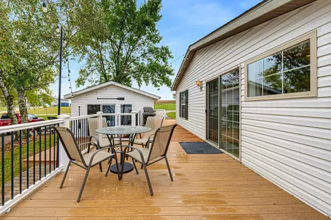Exterior - 66502 Csah 33, Darwin, MN 55324 photo 4 of 10