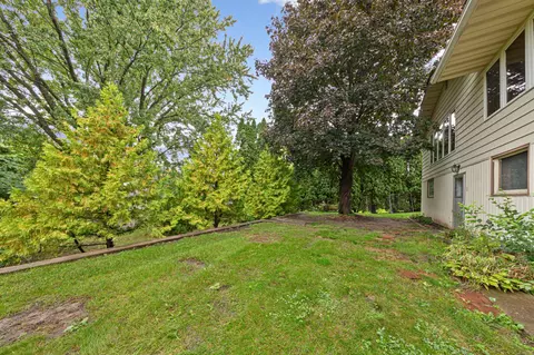 Exterior - 120 Brand Ave, Faribault, MN 55021 photo 3 of 5
