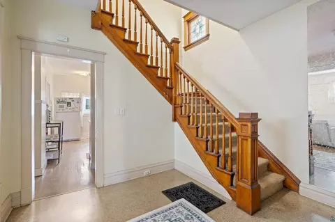 Entry Way - 203 S 18th Ave E, Duluth, MN 55812 photo 1 of 1