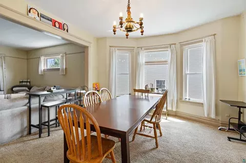 Dining - 203 S 18th Ave E, Duluth, MN 55812 photo 1 of 2
