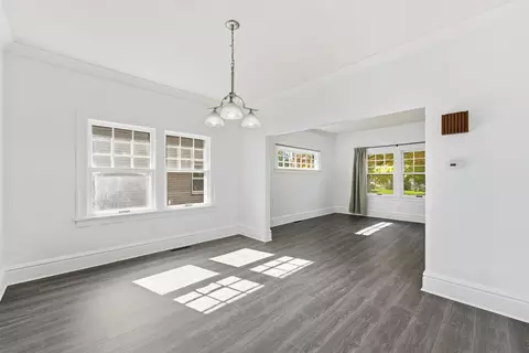 Living - 920 11th Ave S, Saint Cloud, MN 56301 photo 1 of 4