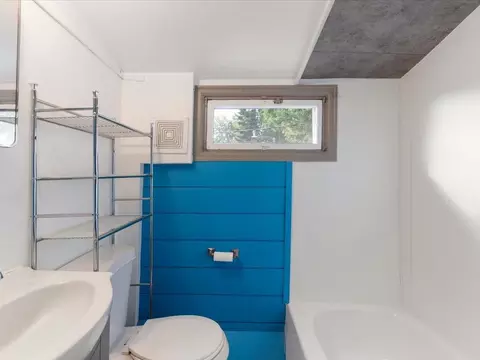 Bath - 619 League Ave, Brainerd, MN 56401 photo 1 of 1