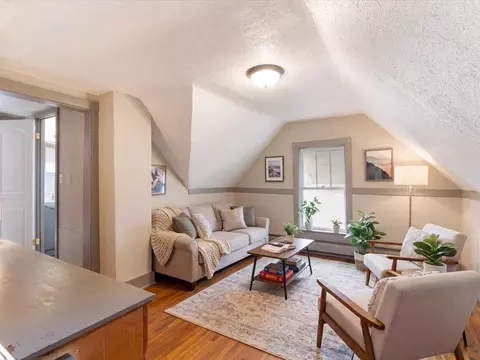 Living - 619 League Ave, Brainerd, MN 56401 photo 2 of 3