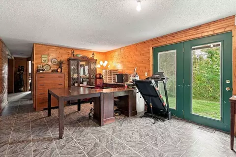 Entry Way - 2105 300th Ave, Mora, MN 55051 photo 1 of 1