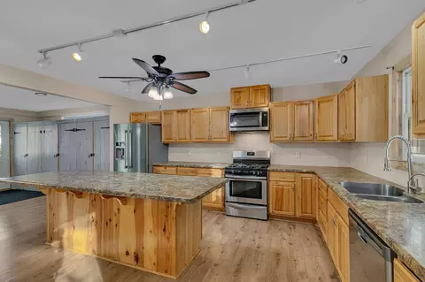 220 Cedar Ave S, Watkins, MN 55389