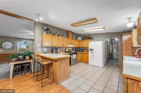 Kitchen - 13462 620th A Ave, Mapleton, MN 56065 photo 1 of 4