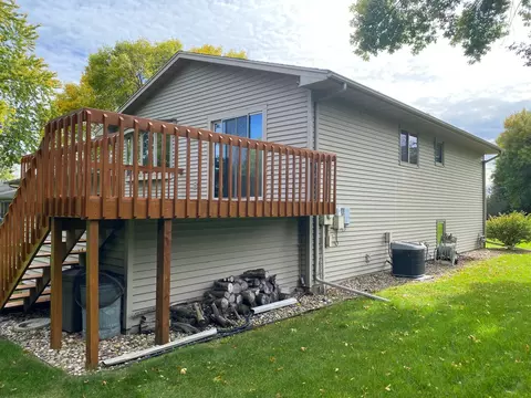 Exterior - 1760 48th Ave NE, Willmar, MN 56201 photo 4 of 14