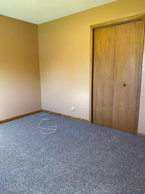 Bedroom - 1760 48th Ave NE, Willmar, MN 56201 photo 4 of 7