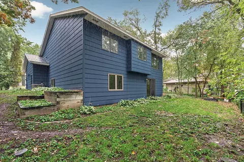 Exterior - 4867 Richard Ln, Eagan, MN 55122 photo 5 of 9