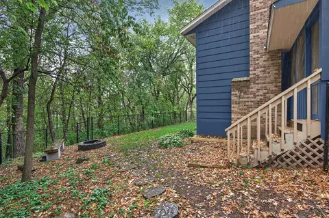 Exterior - 4867 Richard Ln, Eagan, MN 55122 photo 8 of 9