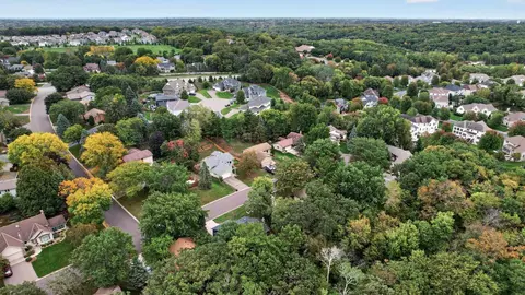View/Area - 4867 Richard Ln, Eagan, MN 55122 photo 3 of 11