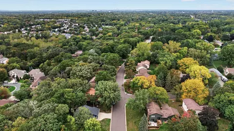 View/Area - 4867 Richard Ln, Eagan, MN 55122 photo 7 of 11