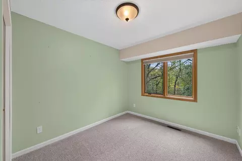 Bedroom - 4867 Richard Ln, Eagan, MN 55122 photo 4 of 8