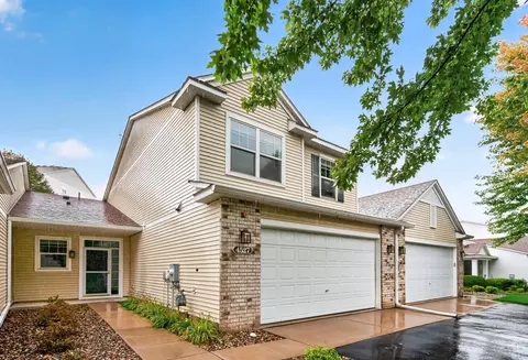 4527 Bloomberg Ln, Inver Grove Heights, MN 55076