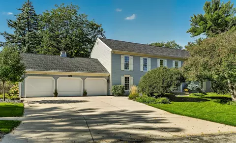 2565 Northridge Ln NE, Rochester, MN 55906