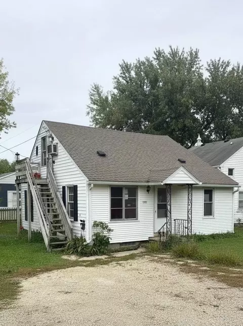 1535 2nd St NE, Rochester, MN 55906