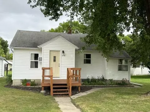 1208 15th St, Clarkfield, MN 56223