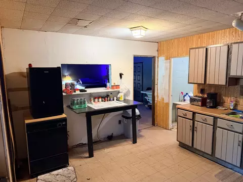 Kitchen - 110 28th St E, Brainerd, MN 56401 photo 1 of 2
