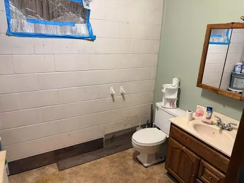 Bath - 110 28th St E, Brainerd, MN 56401 photo 1 of 1