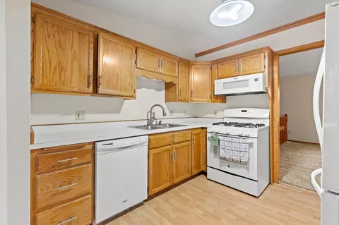 Kitchen - 9200 124th Pl N, Champlin, MN 55316 photo 2 of 4