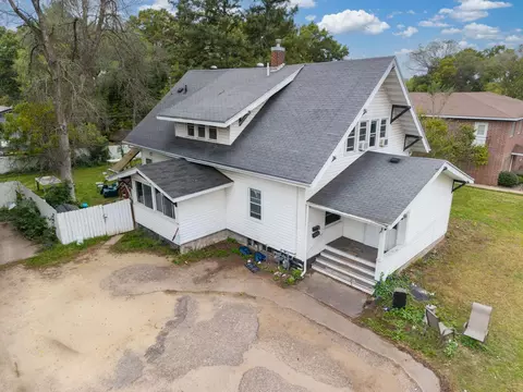1901 Broadway St S, Menomonie, WI 54751