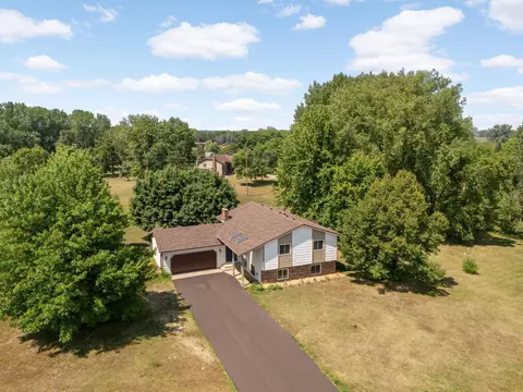 22155 Beaumont Way, Farmington, MN 55024