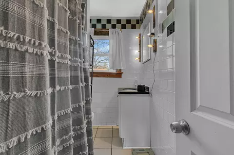 Bath - 511 6th Ave S, Saint Cloud, MN 56301 photo 1 of 2