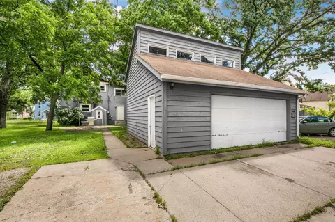 Exterior - 511 6th Ave S, Saint Cloud, MN 56301 photo 3 of 7