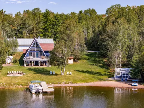 5226 Pontoon Bay Rd, Duluth, MN 55803