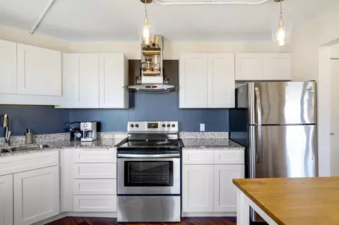 20 2nd St NE #P1702, Minneapolis, MN 55413