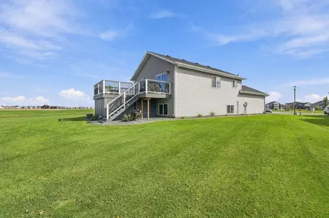 Exterior - 101 5th St E, Horace, ND 58047 photo 7 of 8