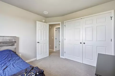 Bedroom - 101 5th St E, Horace, ND 58047 photo 4 of 7