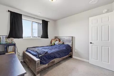 Bedroom - 101 5th St E, Horace, ND 58047 photo 5 of 7