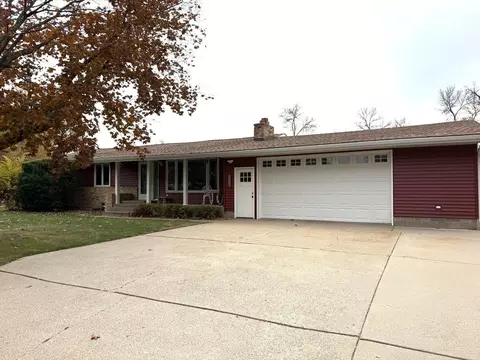 516 9 12 St N, Sauk Rapids, MN 56379