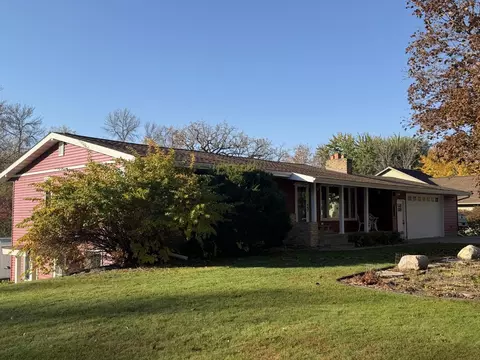 516 9 12 St N, Sauk Rapids, MN 56379