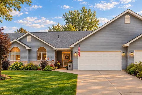 112020 Hidden Creek Pl, Chaska, MN 55318