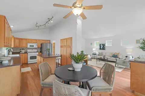 Dining - 3045 Dundee Ln, Mound, MN 55364 photo 2 of 2