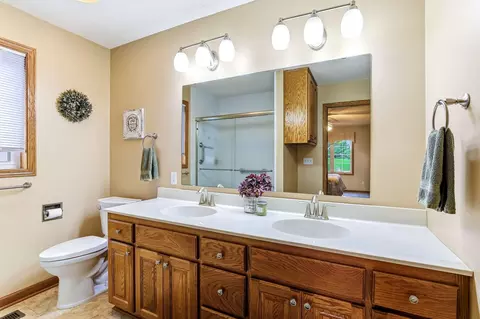 Bath - 13678 Bradley Blvd, Becker, MN 55308 photo 2 of 4