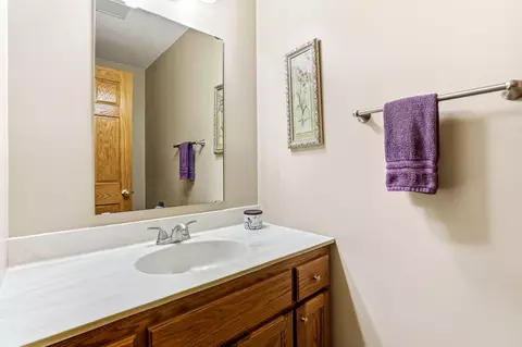 Bath - 13678 Bradley Blvd, Becker, MN 55308 photo 1 of 4