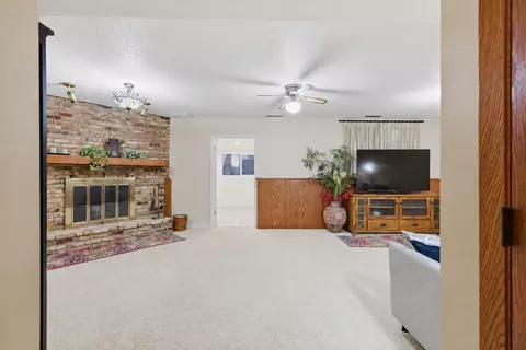 Living - 3361 16th Ave S, Fargo, ND 58103 photo 2 of 5