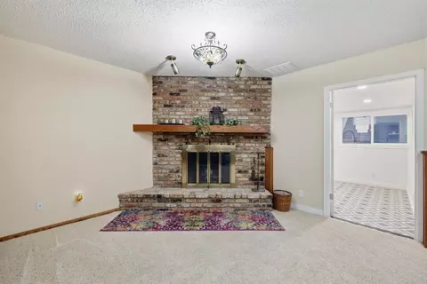 Living - 3361 16th Ave S, Fargo, ND 58103 photo 5 of 5