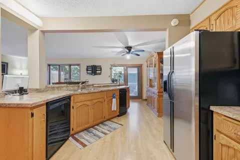 Kitchen - 3361 16th Ave S, Fargo, ND 58103 photo 4 of 4